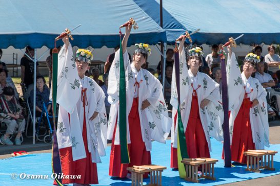 美瑛神社渡御祭　2016　浦安の舞