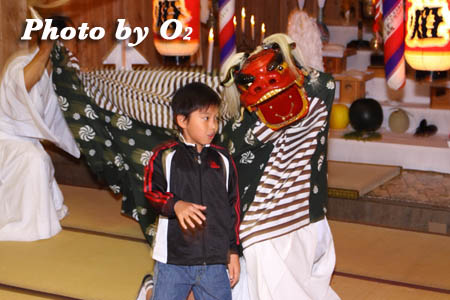 神楽舞　獅子舞