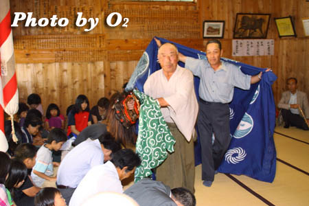 美和八幡神社　目名権現獅子舞　美和権現獅子舞